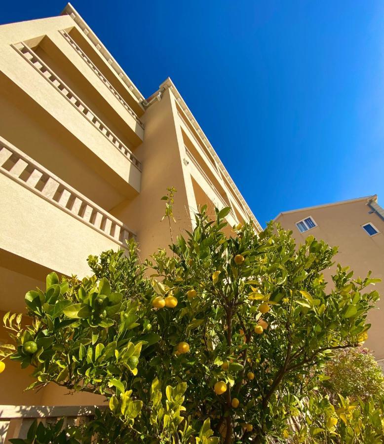 Hotel Villa Dzamonja 波尔 外观 照片